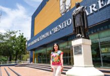 EGRESADA DE LA UABJO IMPULSA LA DEMOCRACIA Y LOS DERECHOS HUMANOS DESDE LAS JUVENTUDES
