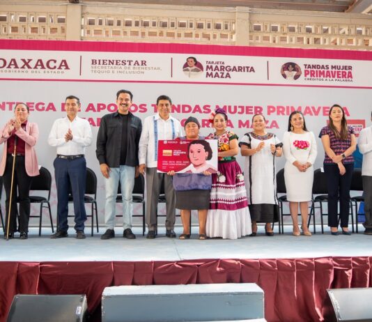 Refrenda Salomón Jara su compromiso con las oaxaqueñas