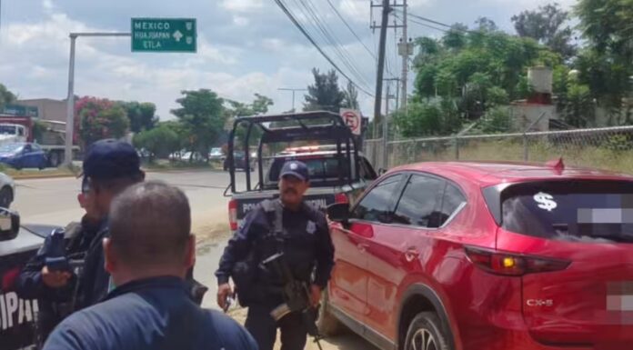 Pidió probar un vehículo y se dio a la fuga; fue detenido por la Policía Municipal de Oaxaca de Juárez