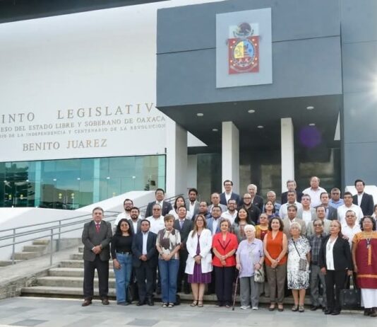 UABJO FORTALECE LA CONMEMORACIÓN DE SU BICENTENARIO CON INICIATIVA ANTE EL CONGRESO DEL ESTADO