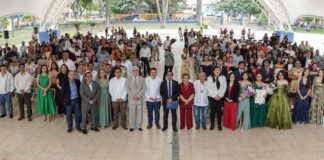 SE GRADÚA NUEVA GENERACIÓN DE LA LICENCIATURA EN QUÍMICO FARMACÉUTICO BIÓLOGO