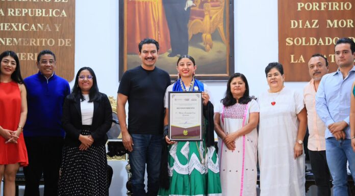 𝗥𝗮𝘆 𝗖𝗵𝗮𝗴𝗼𝘆𝗮 𝗶𝗻𝘃𝗶𝘁𝗮 𝗮 𝘃𝗲𝗰𝗶𝗻𝗮𝘀 𝘆 𝘃𝗲𝗰𝗶𝗻𝗼𝘀 𝗮 𝗽𝗮𝗿𝘁𝗶𝗰𝗶𝗽𝗮𝗿 𝗲𝗻 𝗗𝗶á𝗹𝗼𝗴𝗼𝘀 𝗩𝗲𝗰𝗶𝗻𝗮𝗹𝗲𝘀 | 𝗗í𝗮 𝗱𝗲𝗹 𝗣𝘂𝗲𝗯𝗹𝗼