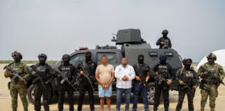 FGEO, en operativo conjunto con Marina, SSPC, GN, DEFENSA y Policía Estatal, detiene al presidente municipal de Juchitán y a otra persona, por su probable vínculo con la célula delictiva “Los Cromos”