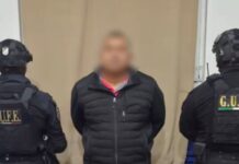 Detienen a una persona por presunta portación de arma de fuego en el Centro Histórico