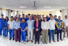 CON ENCUENTRO DE EGRESADOS, CELEBRA LED UABJO SU 20 ANIVERSARIO