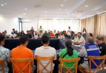 Jesús Romero encabeza diálogo en San Pedro Mixtepec para continuar atendiendo crisis de residuos