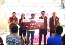 Ray Chagoya entrega materiales para mejorar calles e infraestructura en San Luis Beltrán