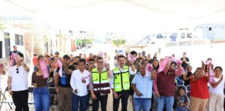 Ray Chagoya entrega una obra más en Pueblo Nuevo gracias al Banco de Materiales y al tequio comunitario