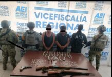 Fiscalía de Oaxaca detiene a tres generadores de violencia en la Costa, aseguran arsenal tras enfrentamiento
