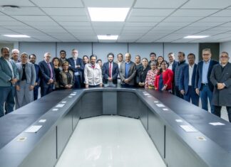 Incremento Salarial del 8% y mejora de condiciones de trabajo y atención a derechohabientes