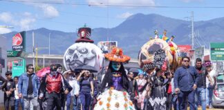 COLOR Y ALEGRÍA EN LA GRAN COMPARSA UABJO 2026