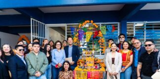 ESTUDIANTES DE LA LICENCIATURA EN TURISMO Y DESARROLLO SUSTENTABLE DE LA UABJO REALIZARON CONCURSO DE ALTARES